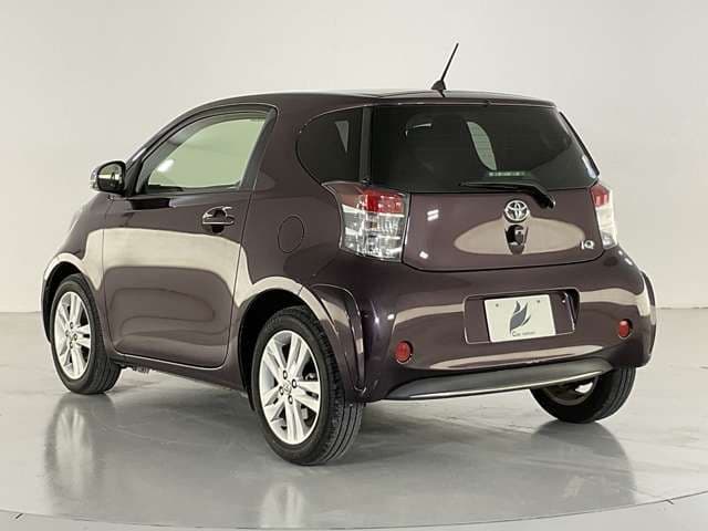 Car thumbnail 4
