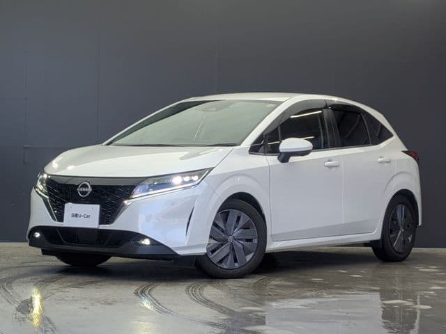 NISSAN