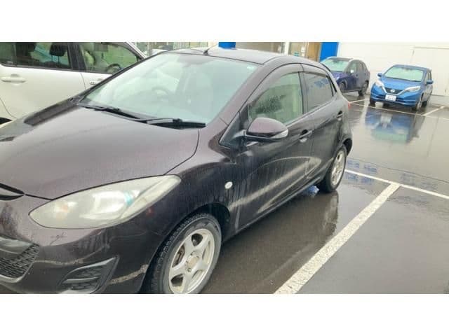 Car thumbnail 3