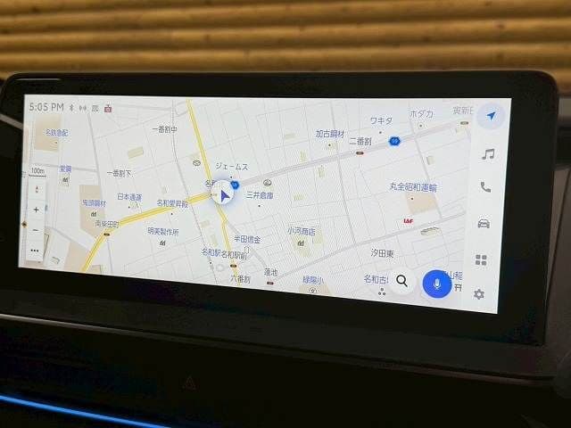 Car thumbnail 4