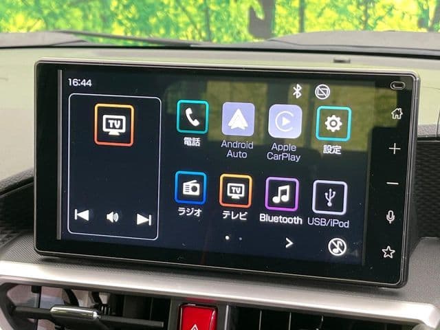 Car thumbnail 3