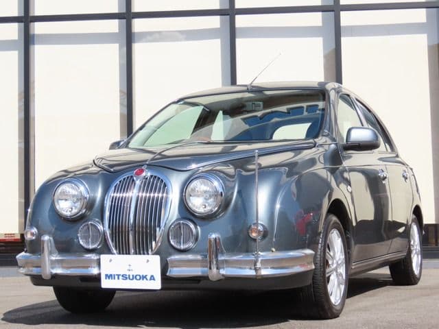 MITSUOKA