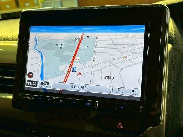 Car thumbnail 3