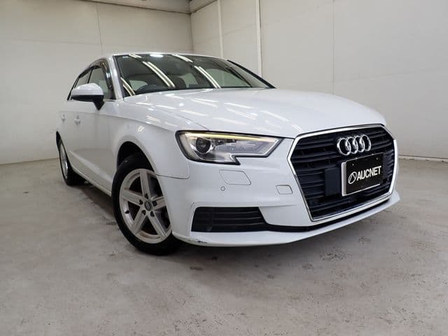 AUDI