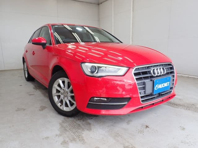 AUDI