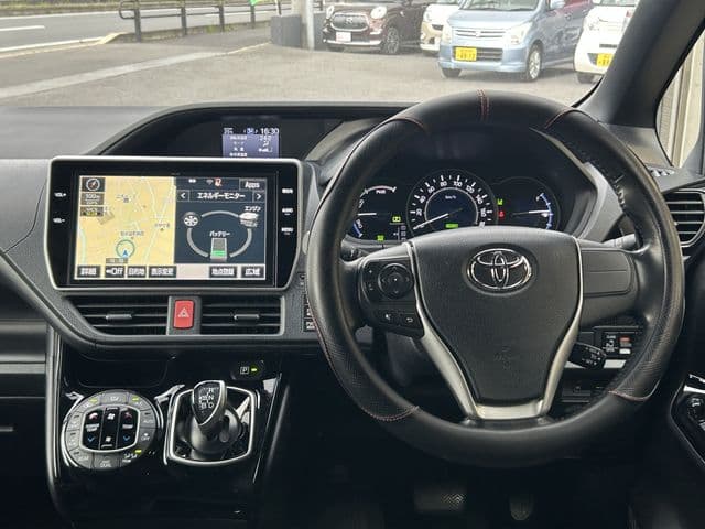 Car thumbnail 2