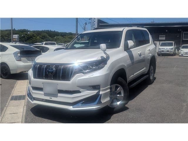 Car image 1