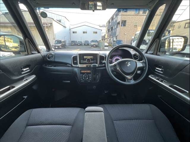 Car thumbnail 3