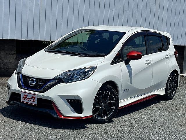NISSAN