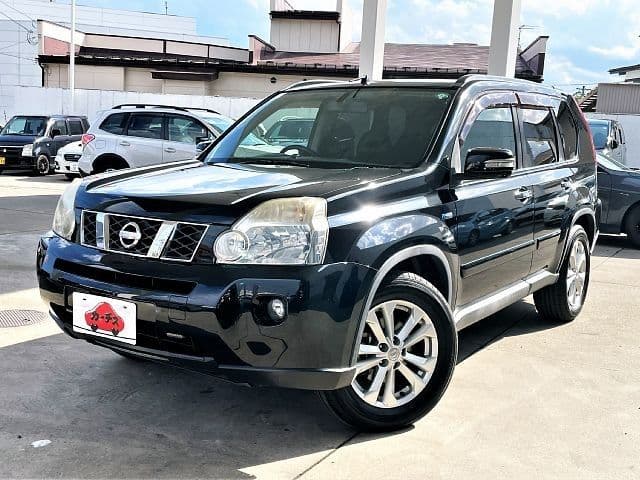 NISSAN
