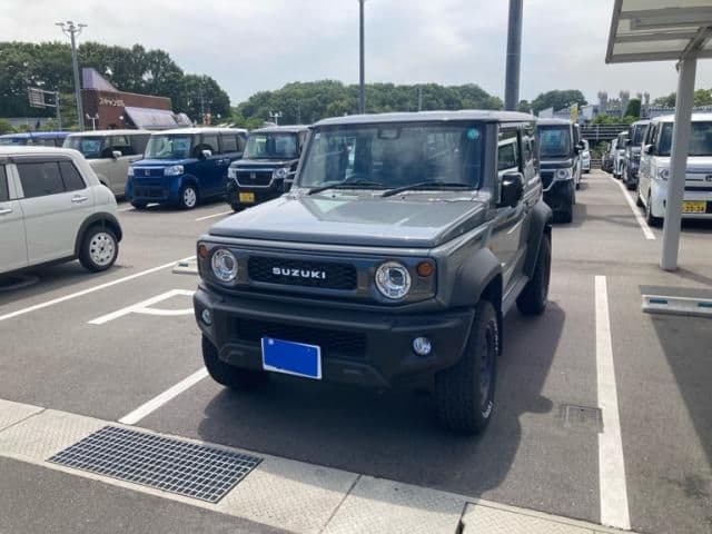 SUZUKI