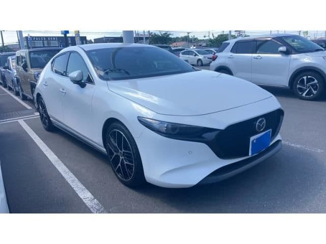 Car thumbnail 3