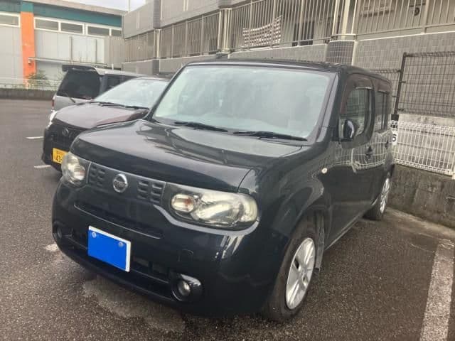 NISSAN