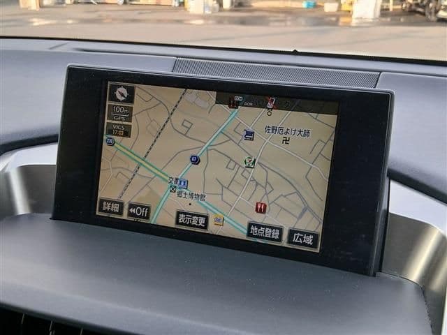 Car thumbnail 3