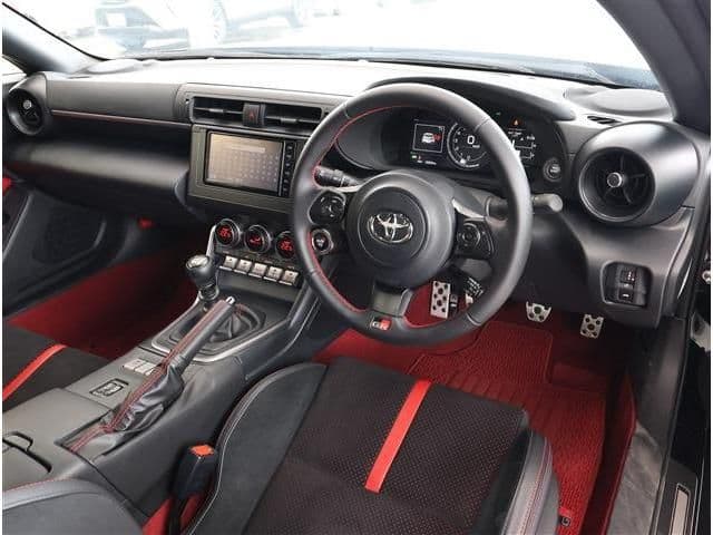 Car thumbnail 2