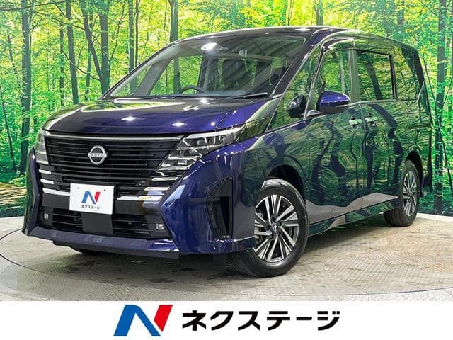 NISSAN