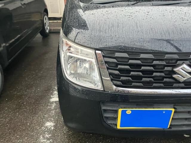 Car thumbnail 3