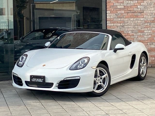 PORSCHE