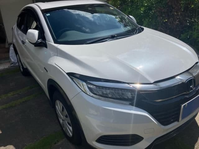 Car thumbnail 3