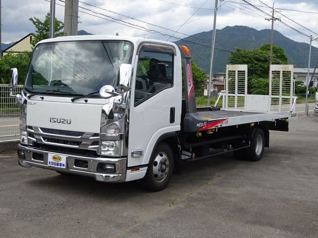 ISUZU