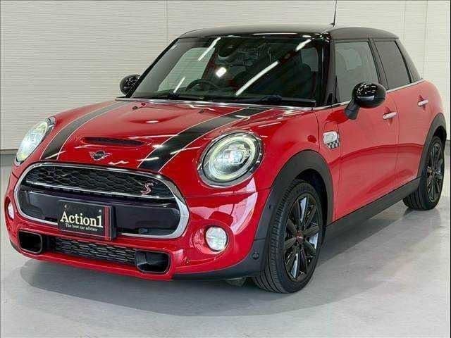 Car image 1