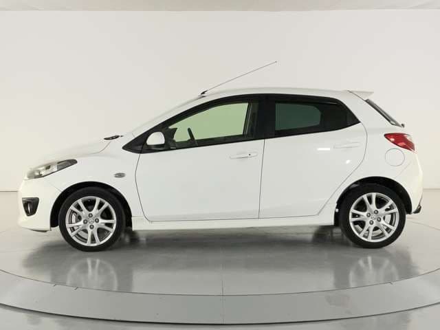 Car thumbnail 3