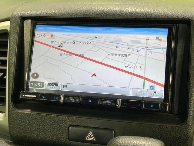 Car thumbnail 3