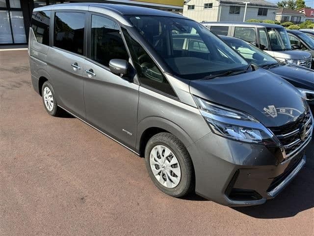 NISSAN