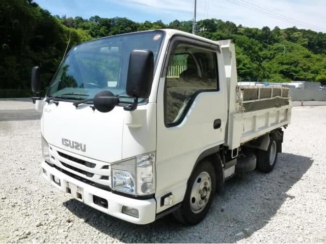 ISUZU