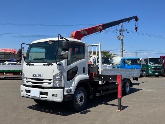 ISUZU