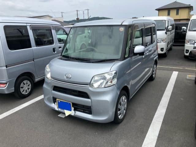 Car image 1