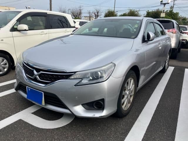 Car image 1