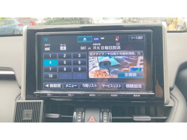 Car thumbnail 4