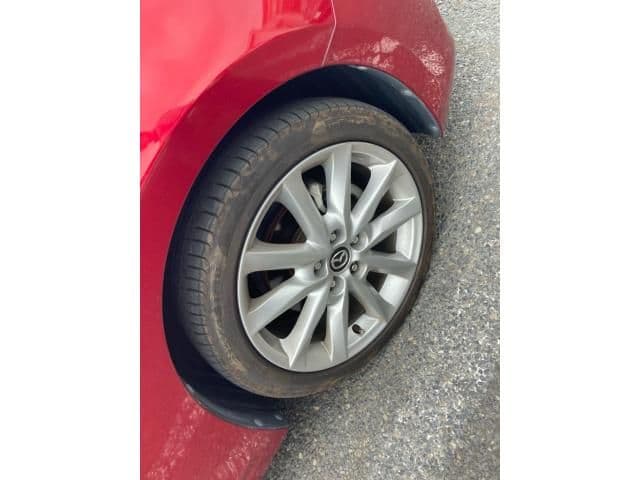 Car thumbnail 4