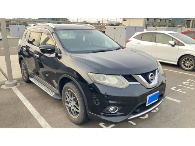 NISSAN