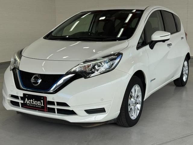 NISSAN