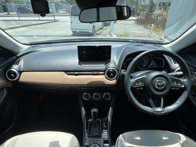 Car thumbnail 2