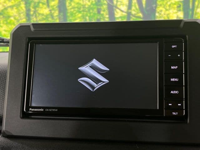 Car thumbnail 3