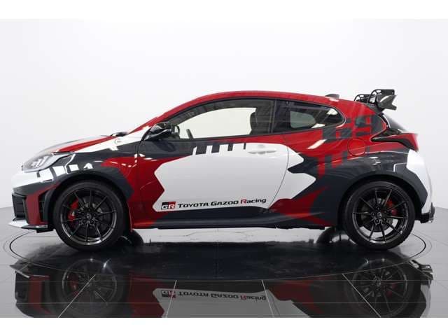 Car thumbnail 3