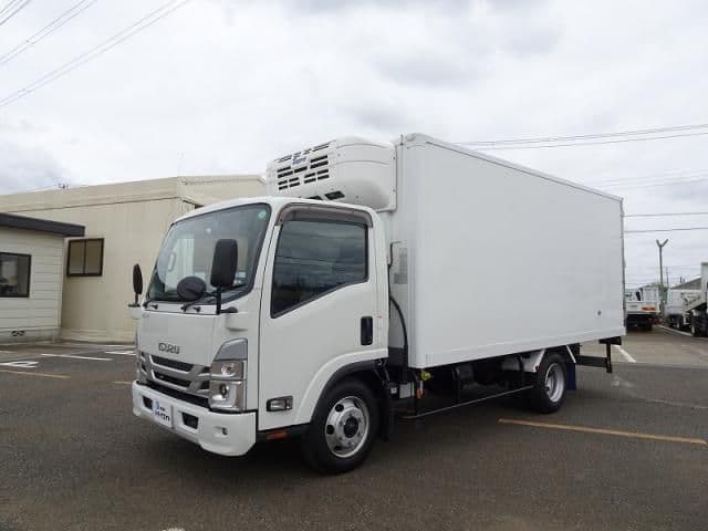 ISUZU