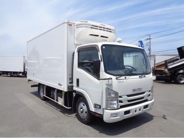 ISUZU