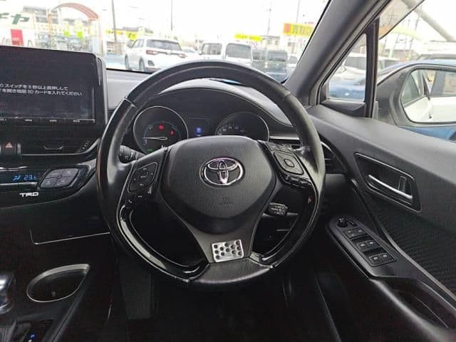 Car thumbnail 3