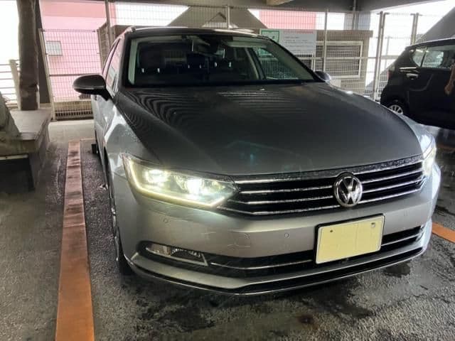VOLKSWAGEN