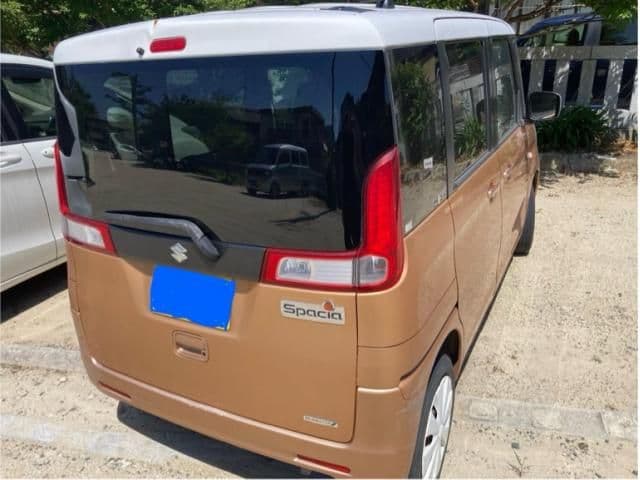 Car thumbnail 3
