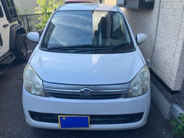 Car image 1