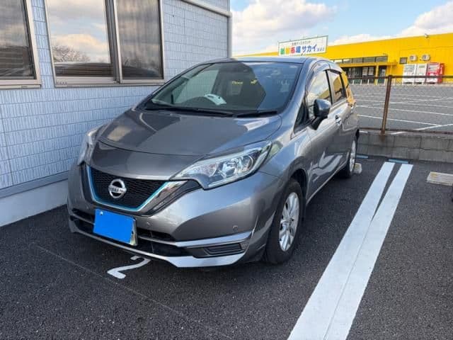 NISSAN