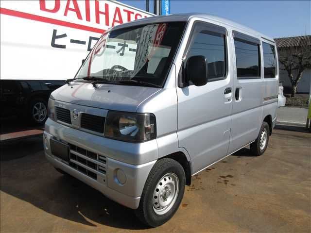 NISSAN