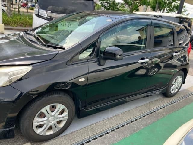 Car thumbnail 2