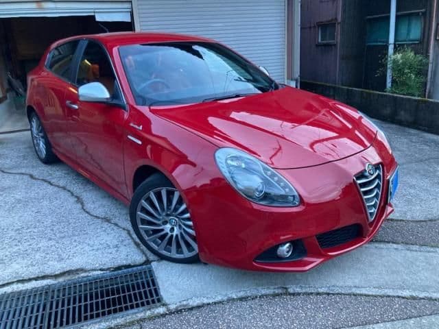 Car image 1
