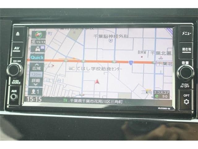 Car thumbnail 3